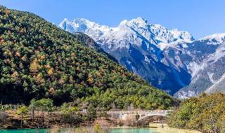 丽江火车站到玉龙雪山