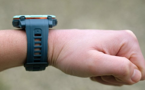 Garmin Instinct 3评论