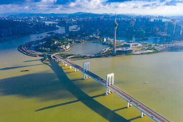 中国在天邦空间站成功种植了生菜和西红柿